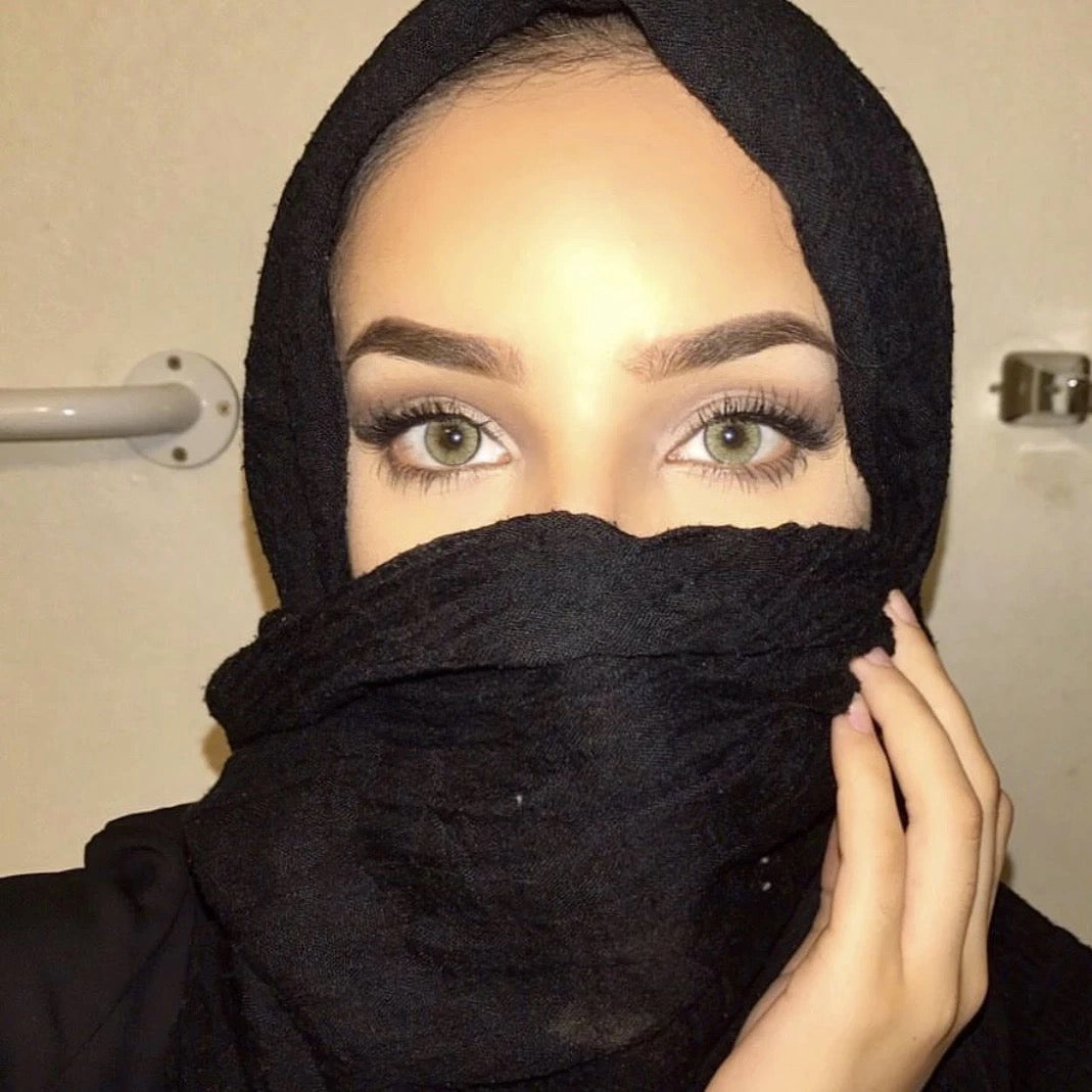 Natural Ambar Colored Contact Lenses