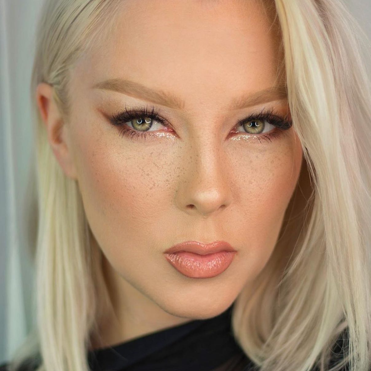 Citha Hazel Brown Prescription Colored Contact Lenses